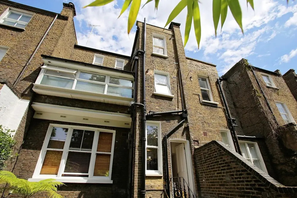 Classic Beautiful Apartment