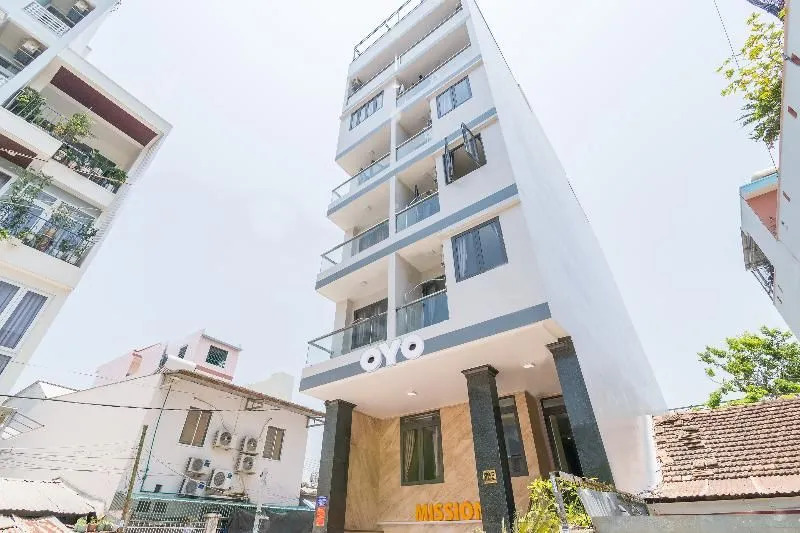 OYO 206 Mission Hotel