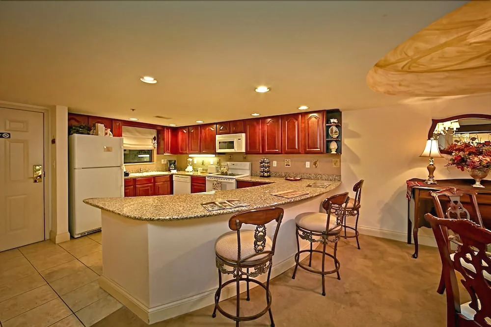 Riverfront Relaxation 2 Bedroom Home