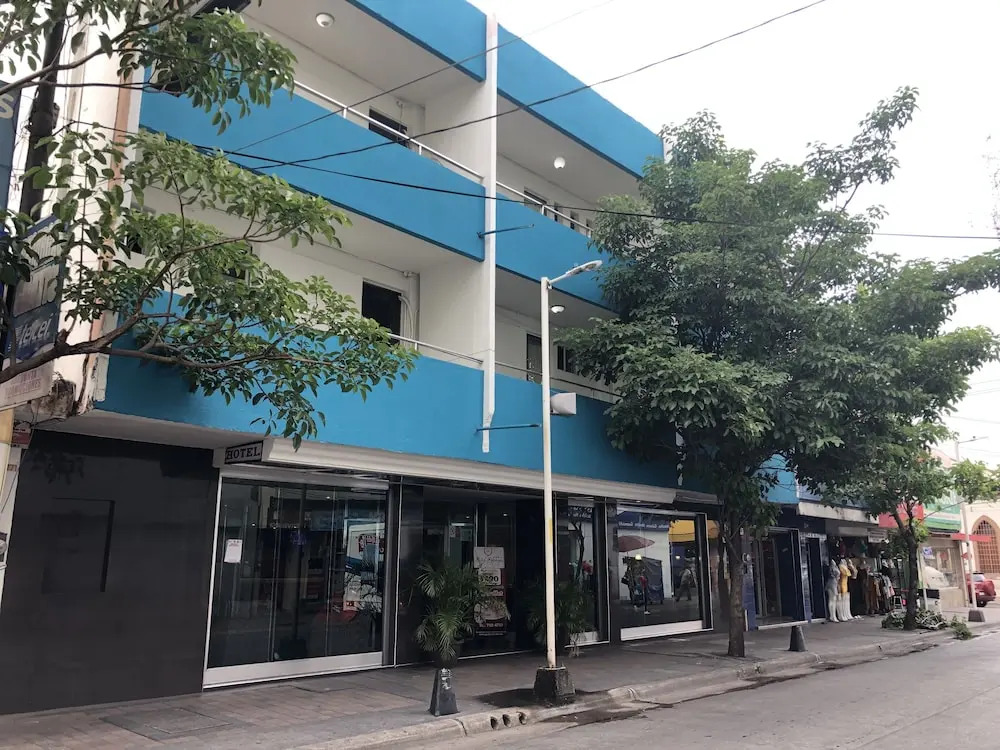 Hotel Francis