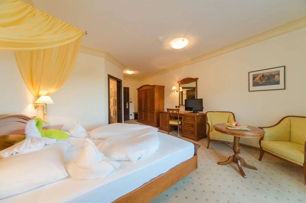 Kronplatz-Resort Hotel Kristall