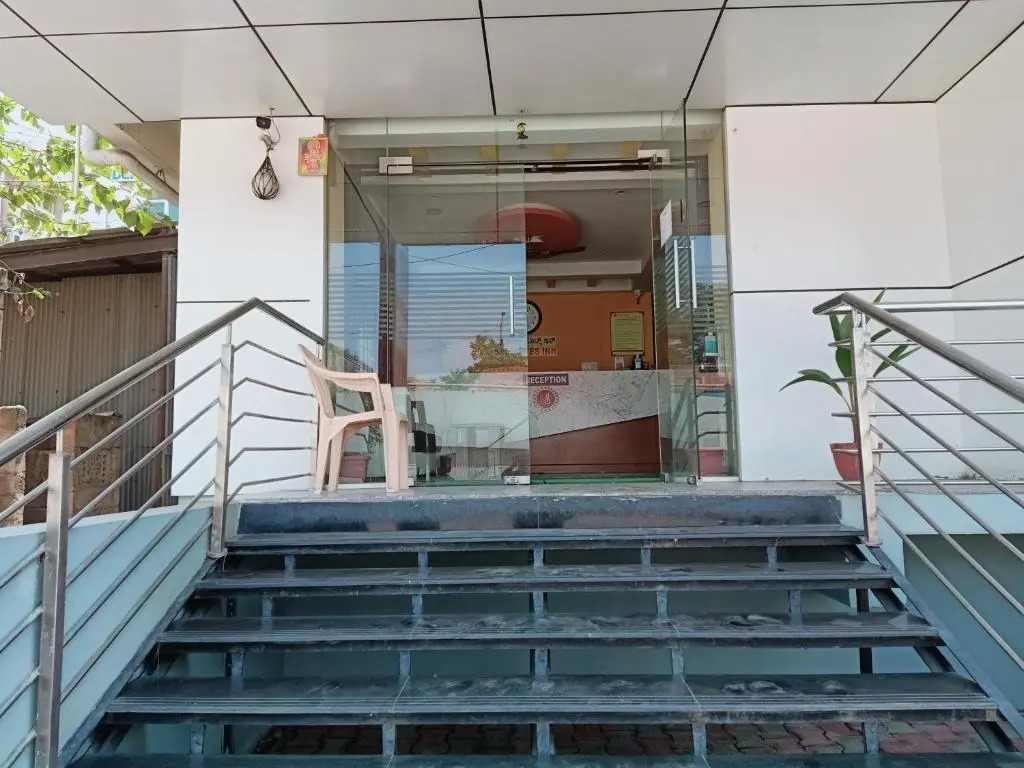 PPH LIving Nagavara LAke Sai Inn