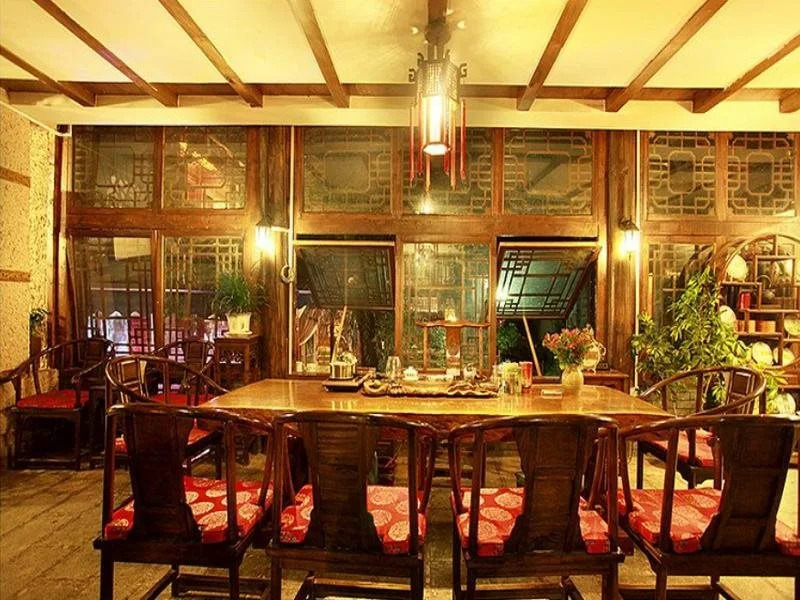 Old House Inn