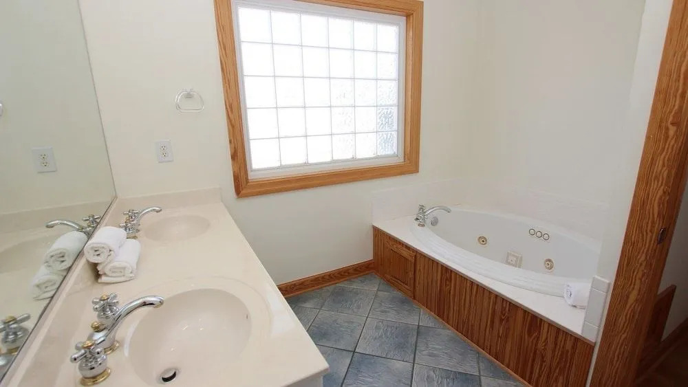 Millennium-2 - 6 Br Home