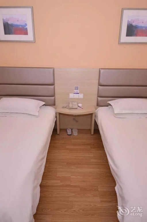 Orange Hotel (Jinan Quancheng Square Kuanhouli Branch)