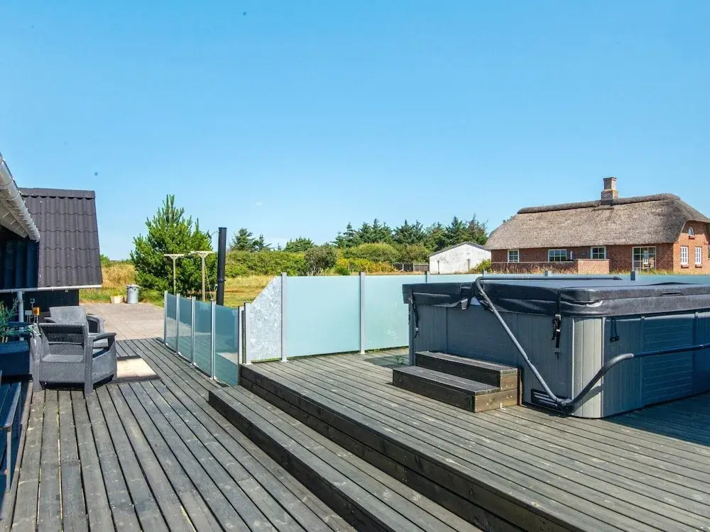 6 person holiday home in Ringkøbing