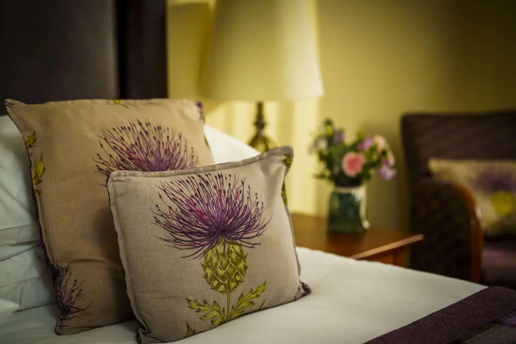 Macdonald Old England Hotel & Spa