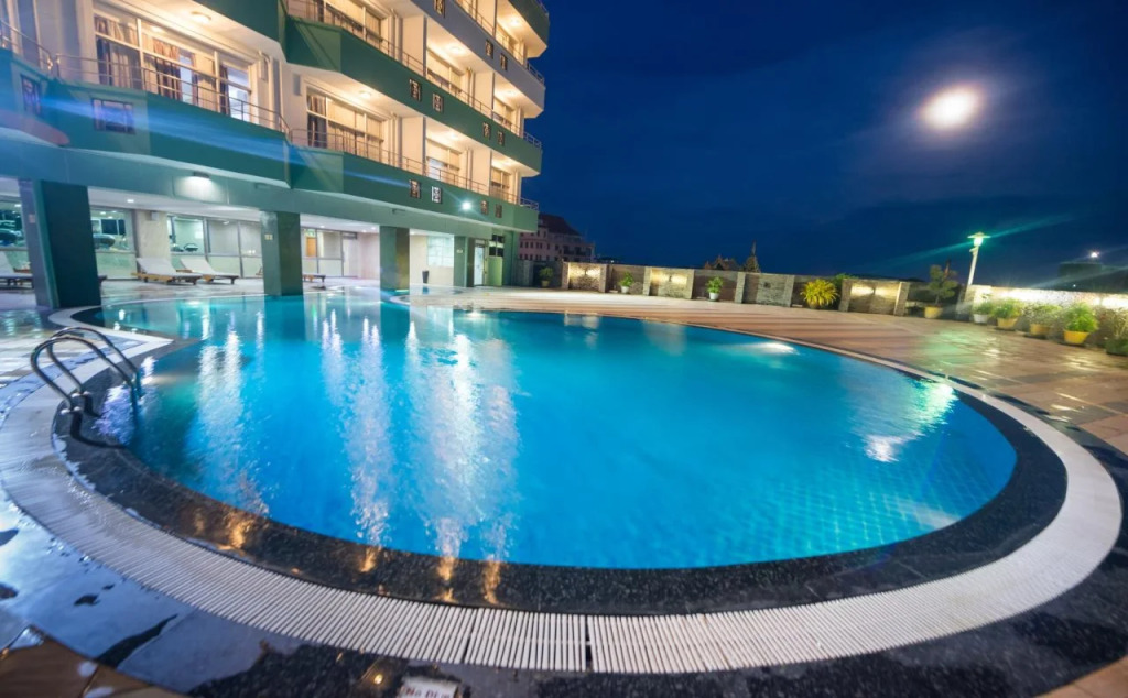 Sky Star Hotel