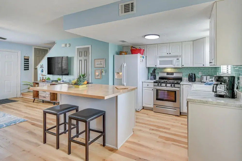 "the Wave" PCB Townhome w/ Pools + Beach Access