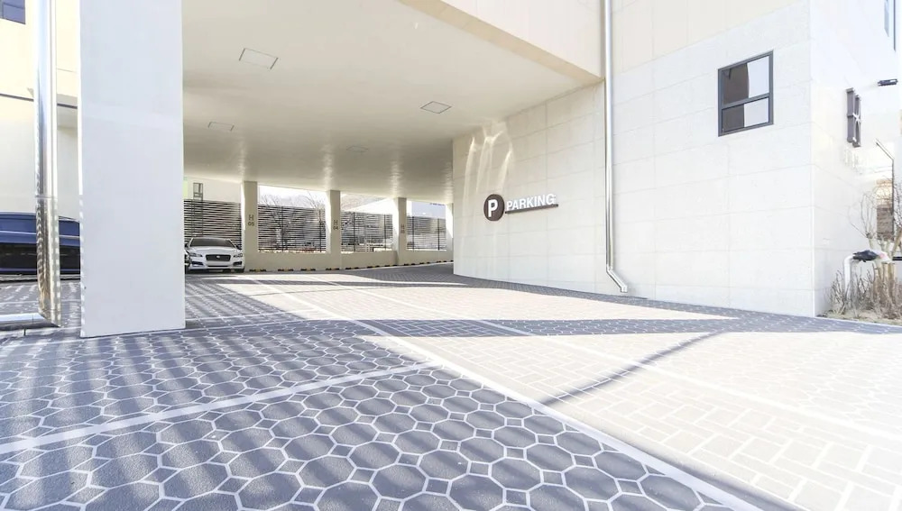 Hermon Hotel Gangseo