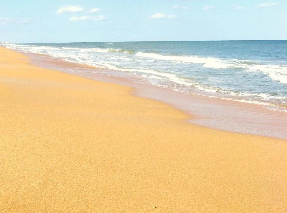 Blue Ocean Breeze 5 Br home by RedAwning