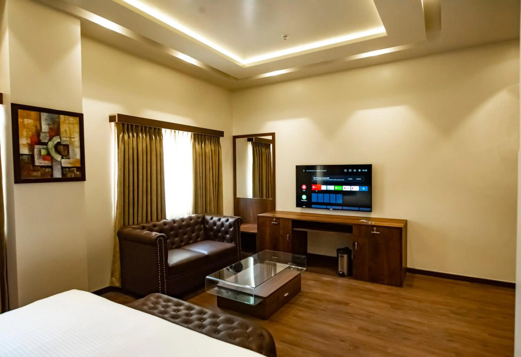 The Royal Palace Hotel 400703