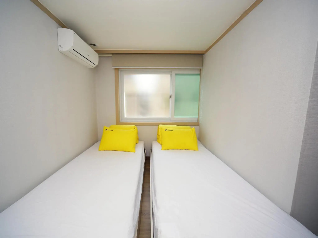 24 Guesthouse Seoul Cheongryangri
