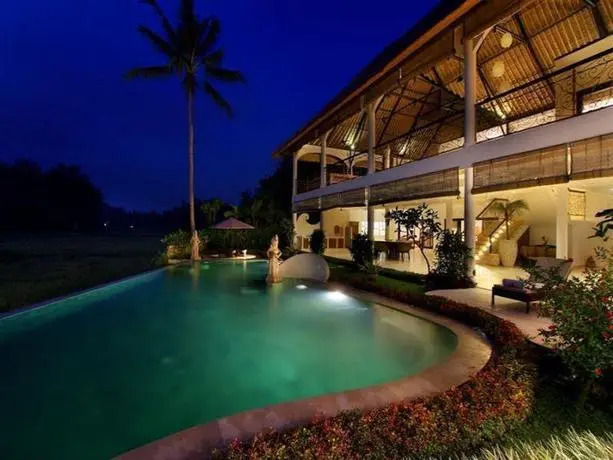 Frangipani Villa