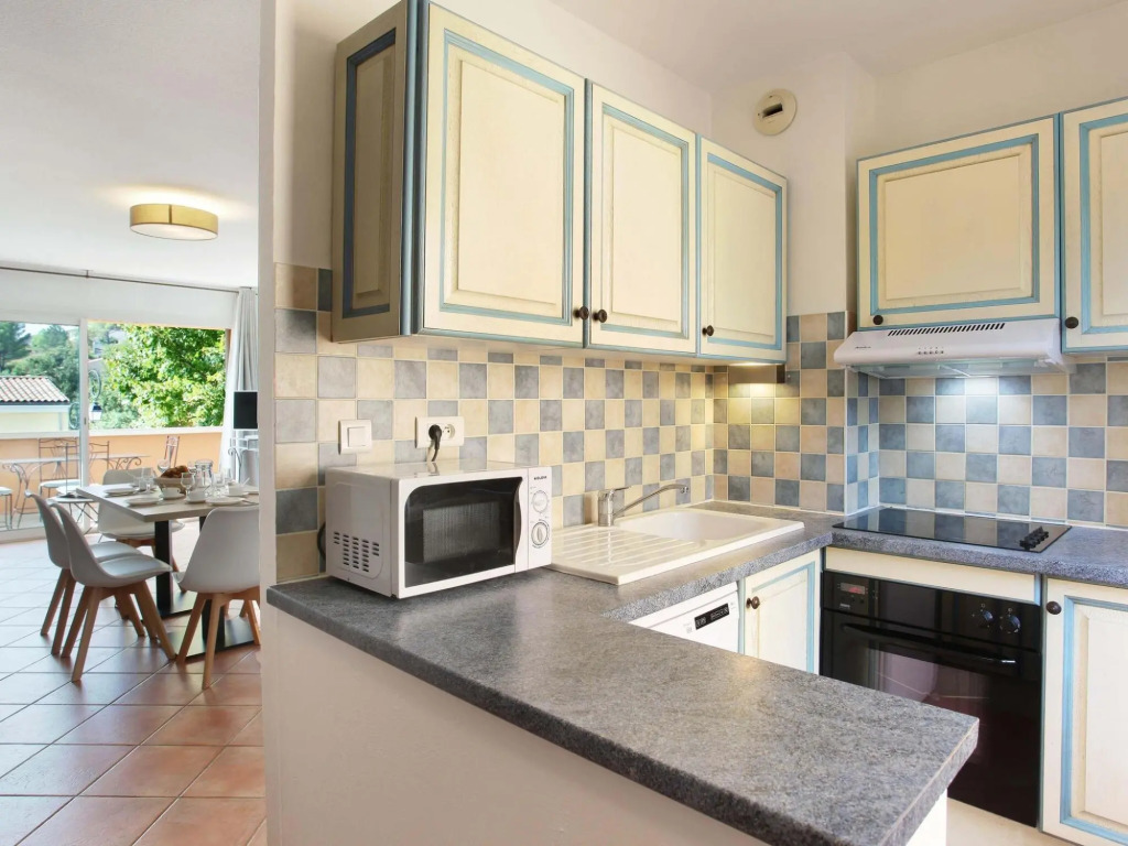 Nice apartment with dishwasher in Gréoux-les-Bains