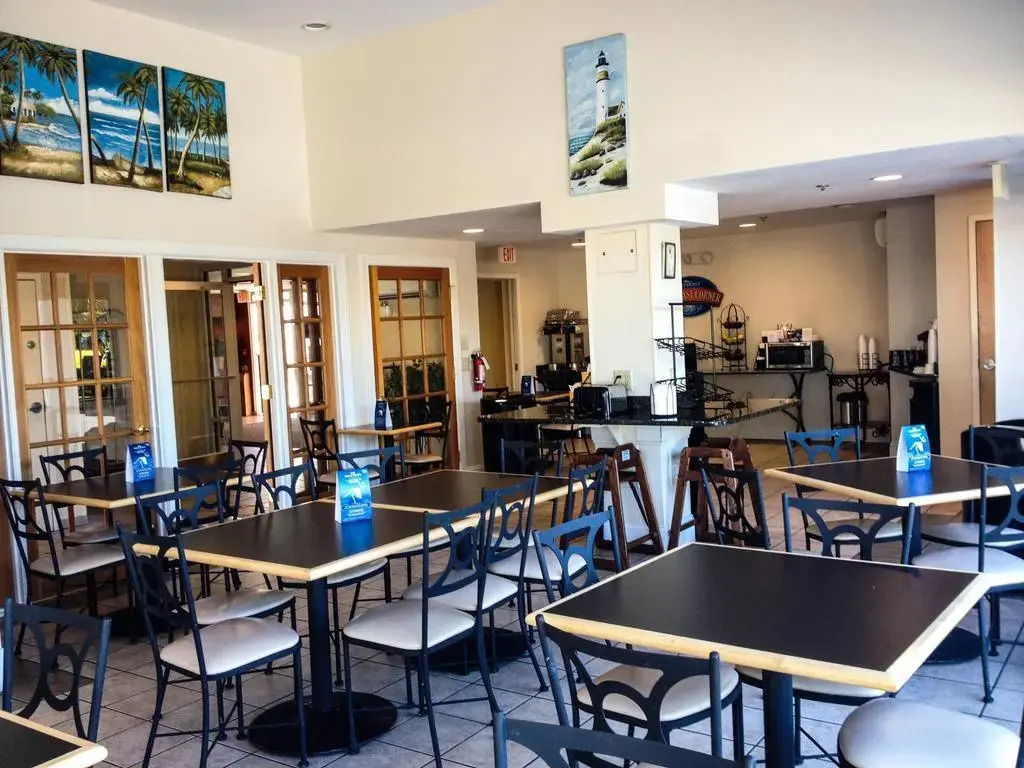 Baymont Inn & Suites Wilmington