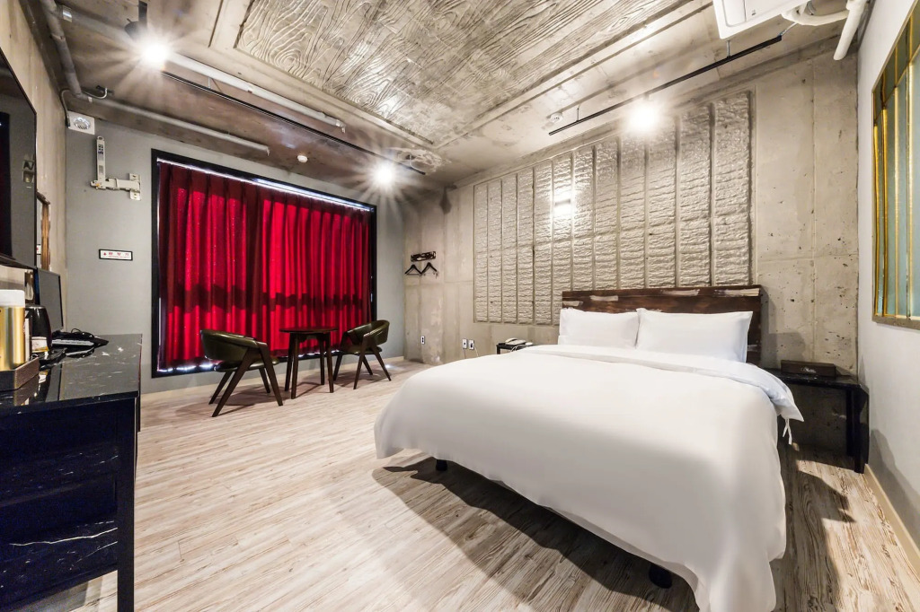 Si Hotel