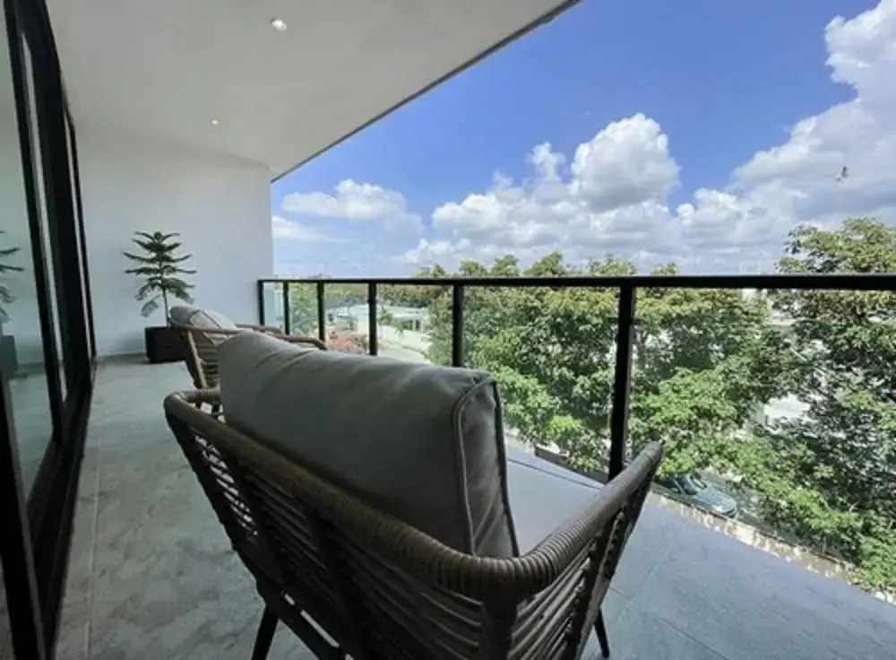 Level luxury condos