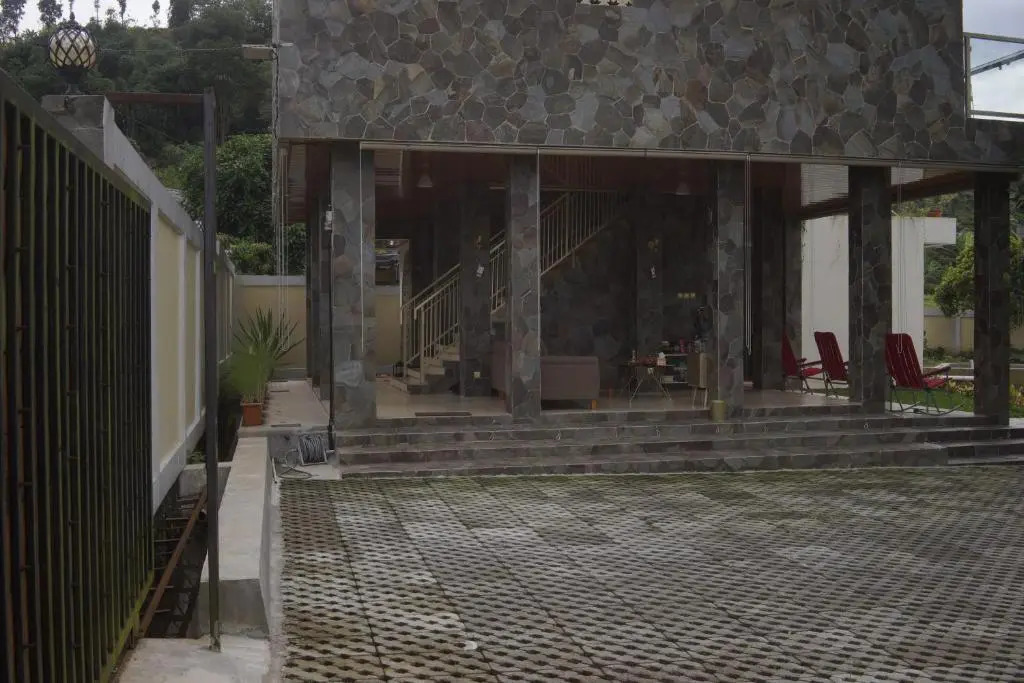 ALNur Tapian Nauli Villa
