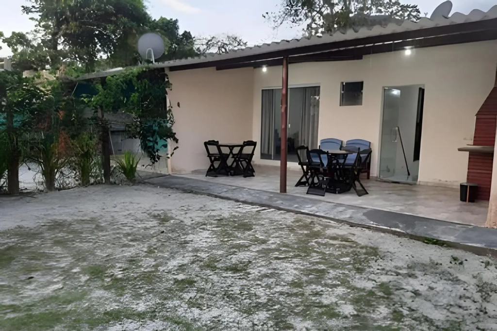 TF02 - Casa 42 Estaleiro - frente para o mar