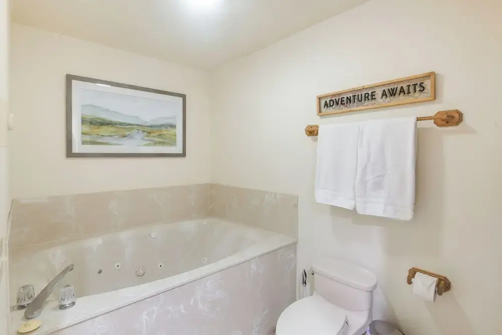 Mtn-view Balcony! Walkable Ketchum Condo