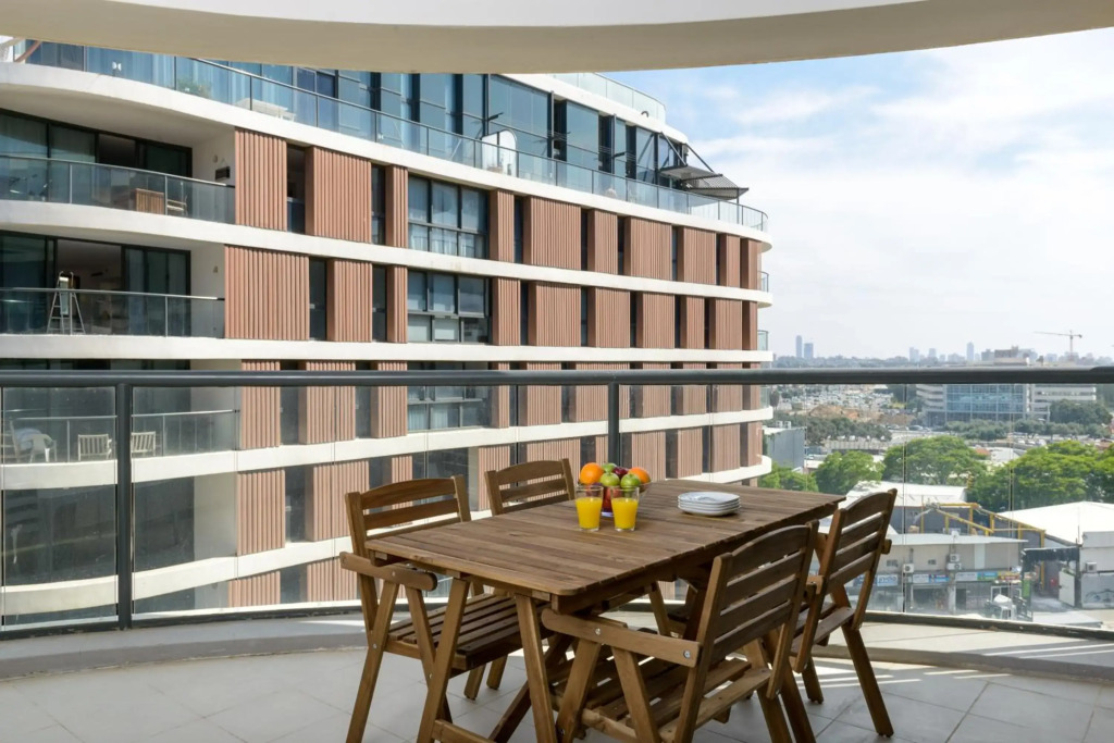 3 Ma'on - By Beach Apartments TLV
