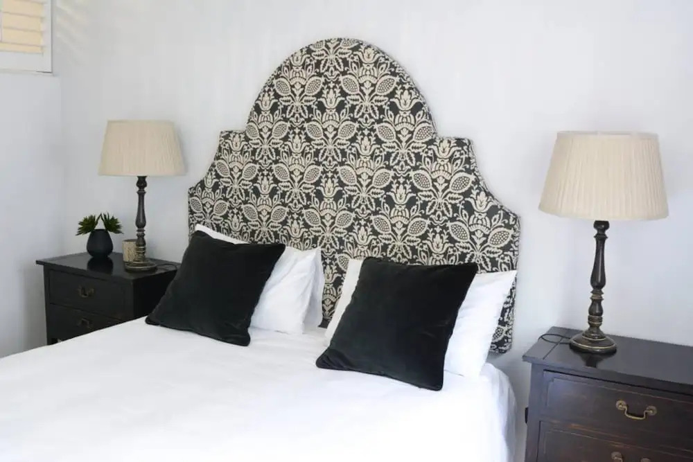 2 Bedroom Apartment Near Sea Point
