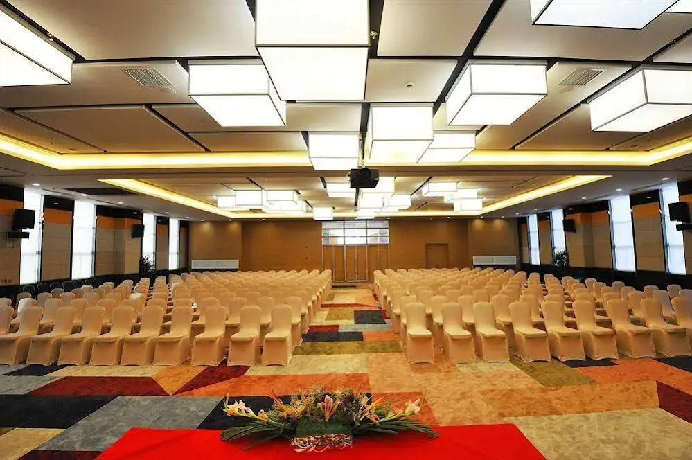Wisdom Hotel Shanghai