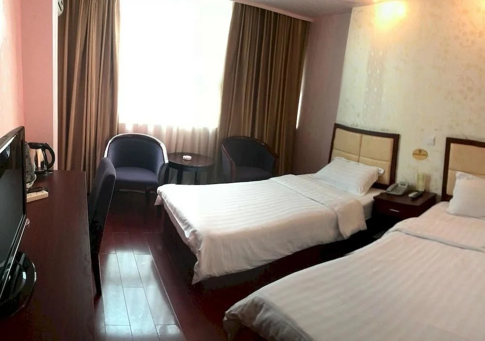 Yaxin Hotel