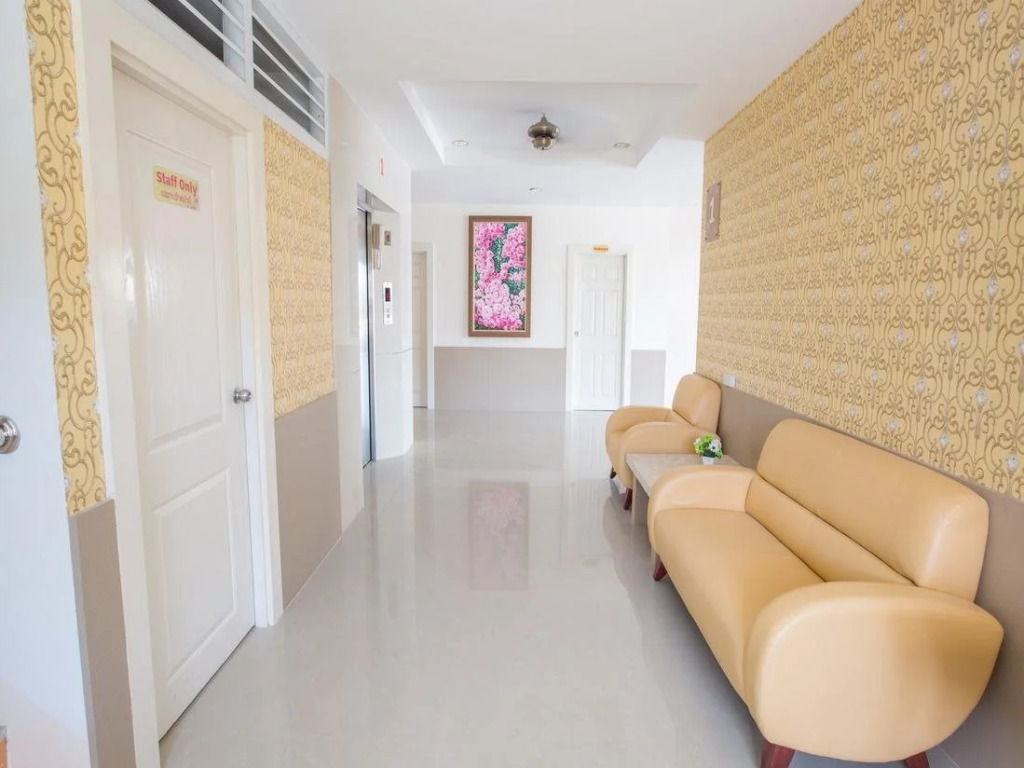 P.A. Thani Hotel