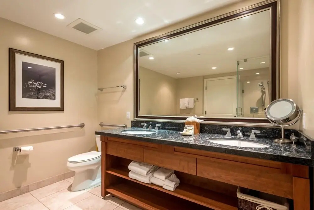 K B M Resorts- Hkk-424 Over-sized 1bdrm, 750ft, Easy Pool and Beach Access, Remodeled!