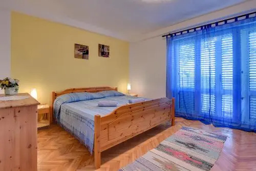 Apartments Metti