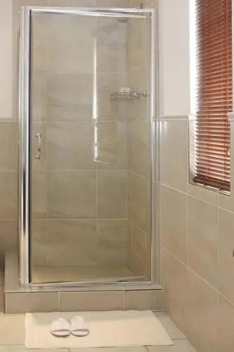 Hermanus Dorpshuys Guesthouse