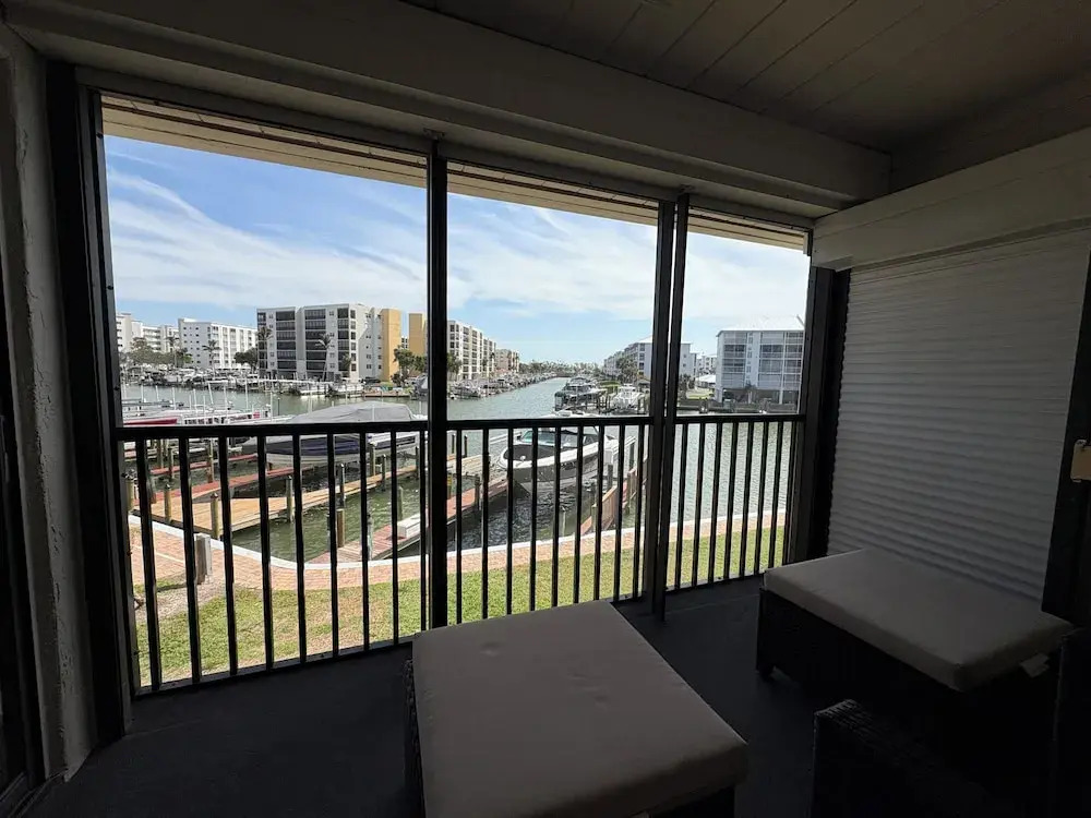 Estero Yacht Club