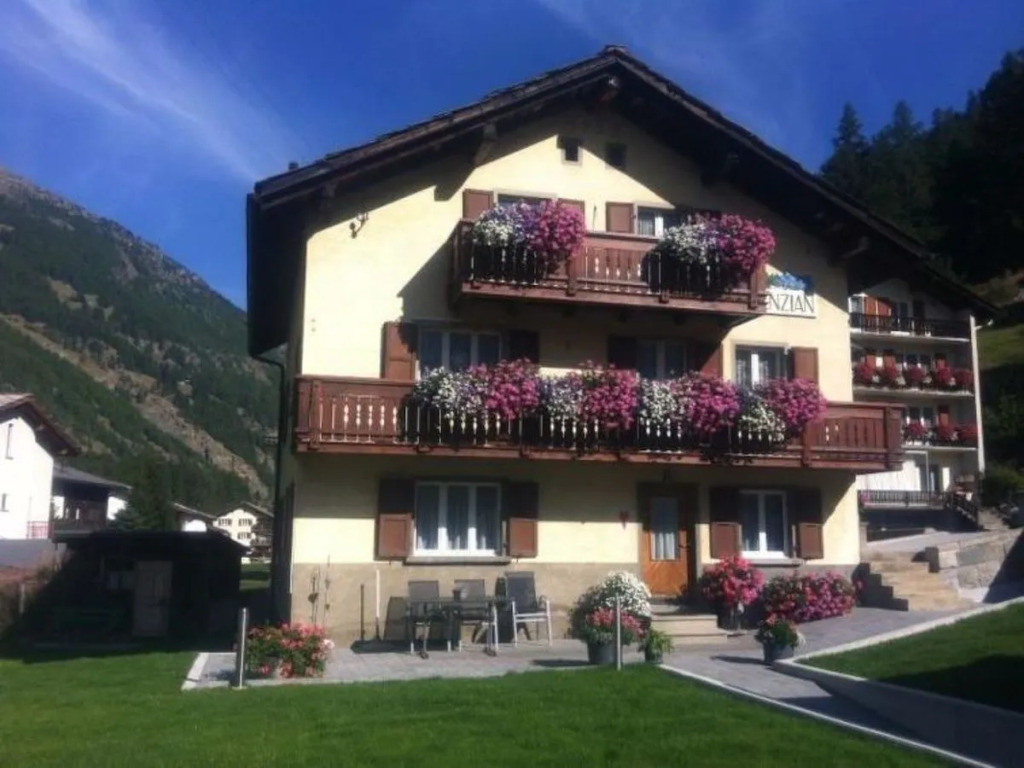 Apartment Enzian Saas-Grund
