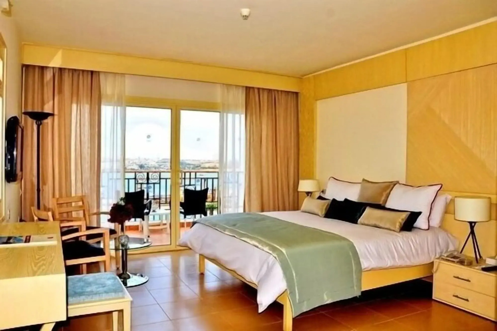 Eden Rock Hotel Namaa Bay