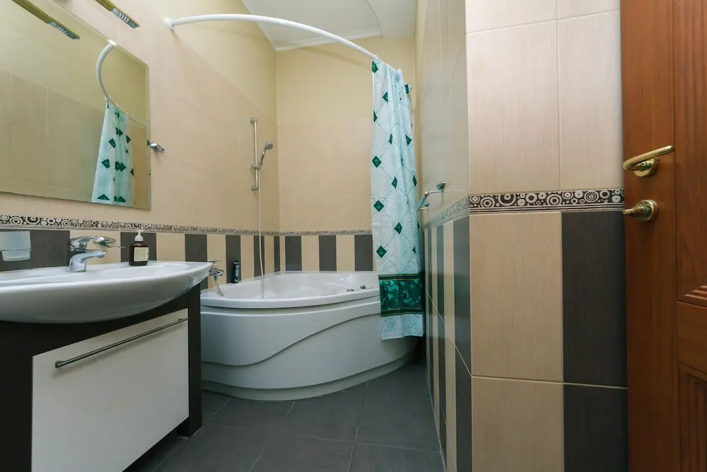 One bedroom Apartment - Centre of Kiev - 2140