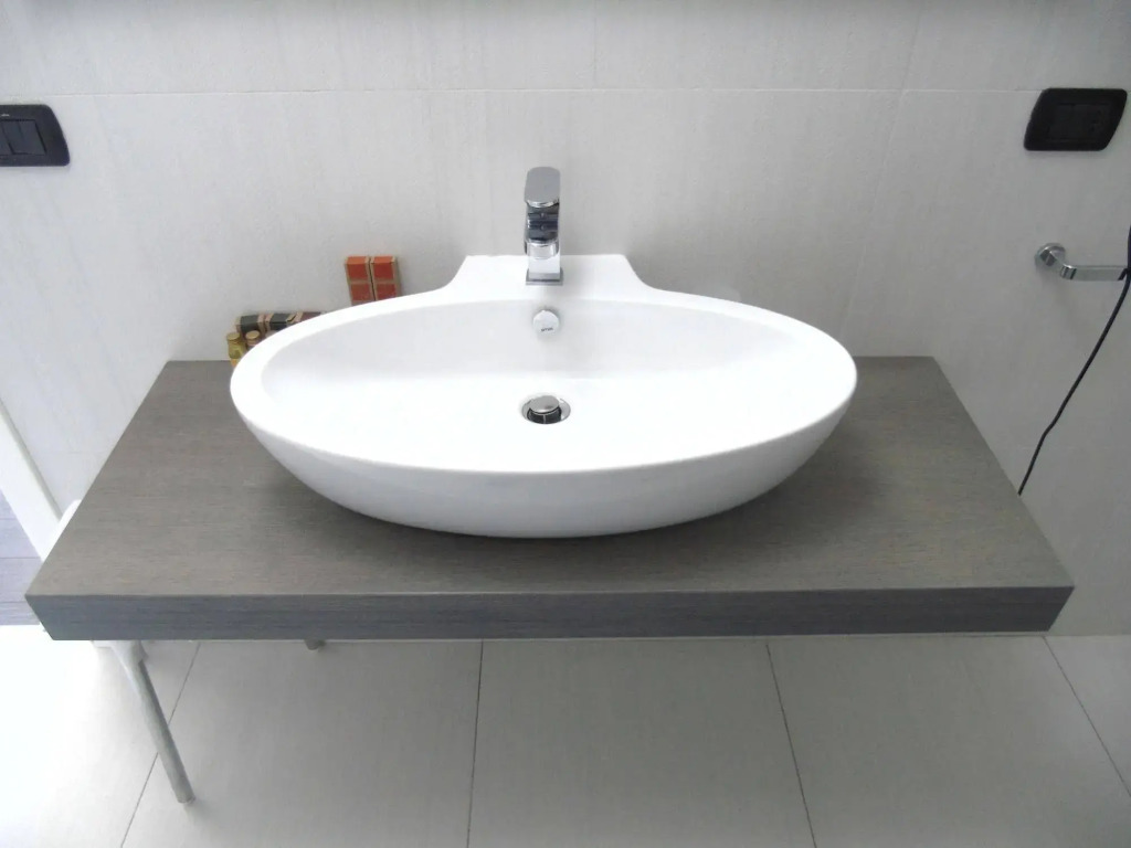 Areté Luxury Room