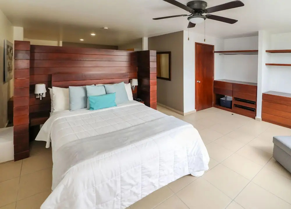 Zimmer Suites