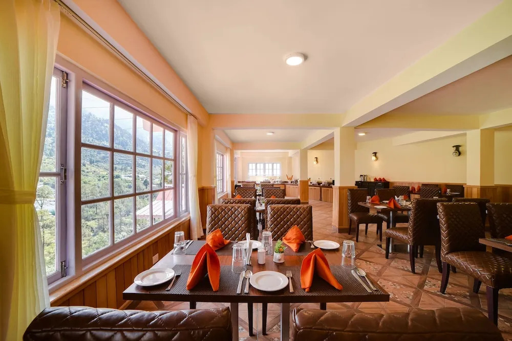 Summit Khangri Karpo Retreat and Spa