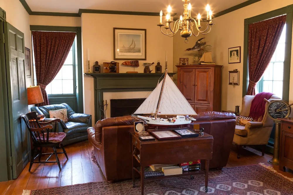 Inn at Mitchell House