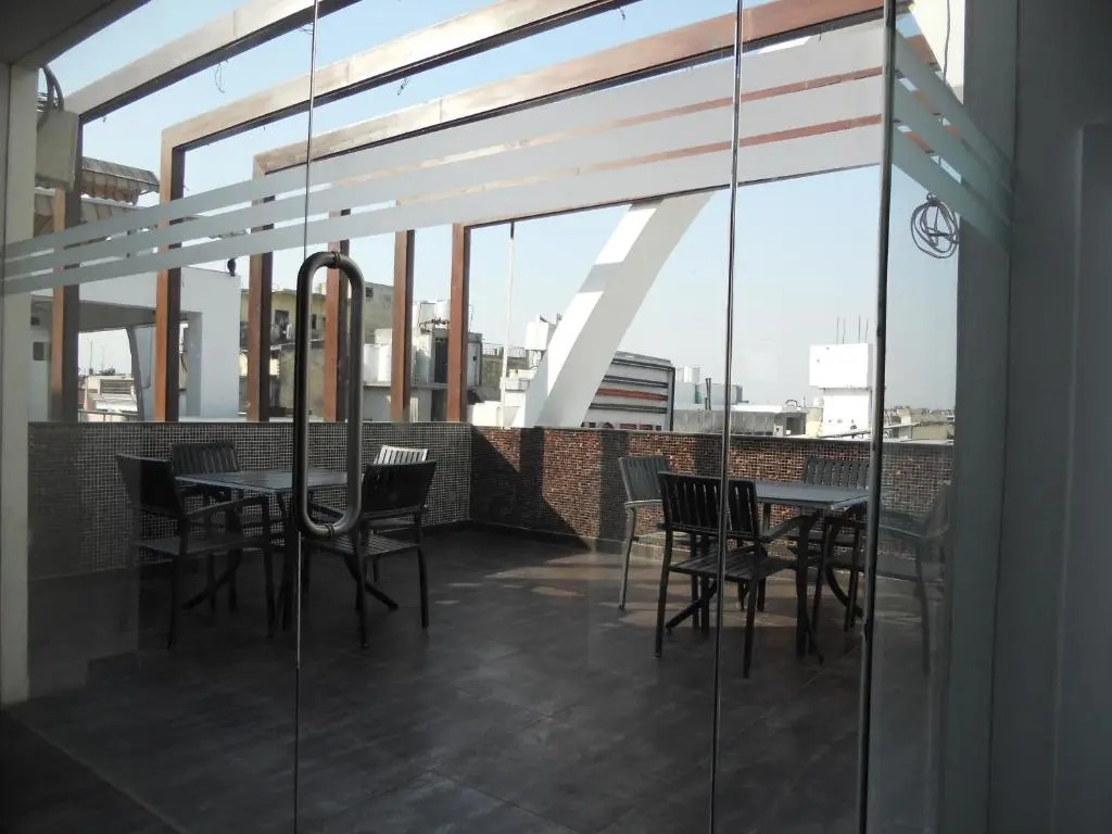 Hotel Grand Godwin -Near Connaught Place, New Delhi- Free Airport Pick-Up