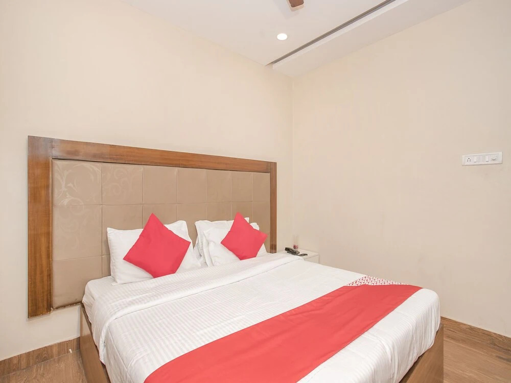 OYO 10822 Hotel Airport Comfort