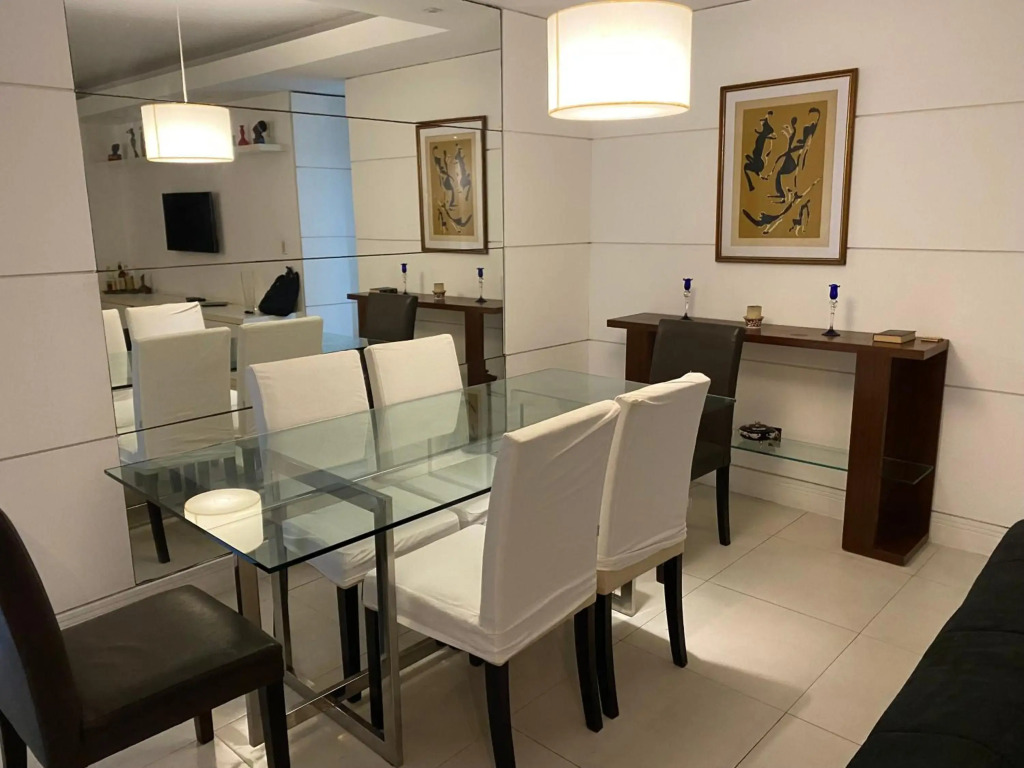 Lindo apartamento, próximo a praia e metro