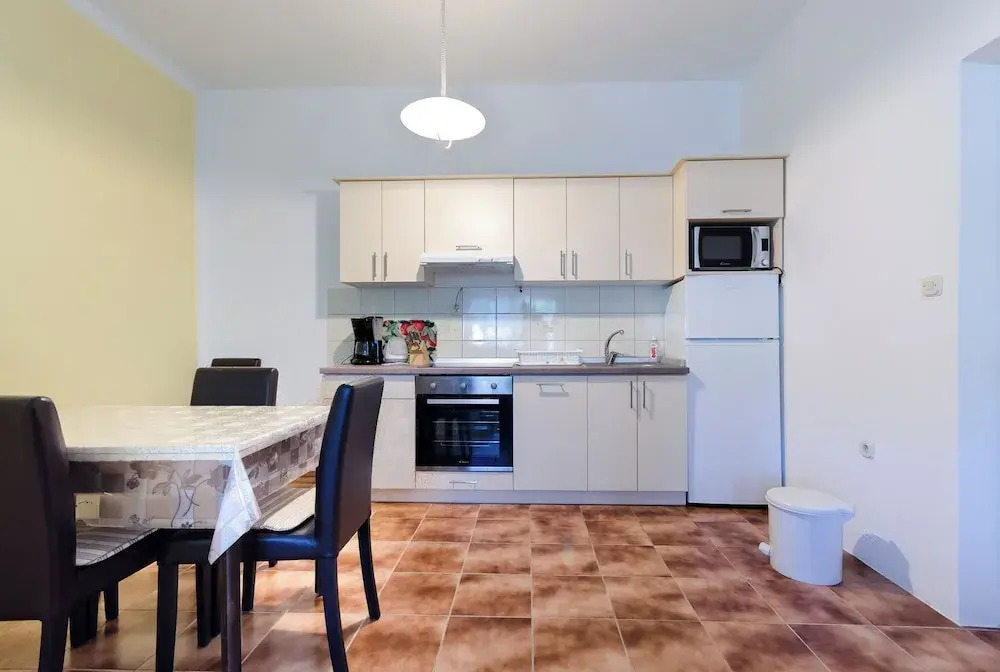 Apartments Darko by the sea