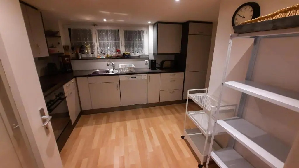 Large Apartment 8beds great for family and friends, Mountain View