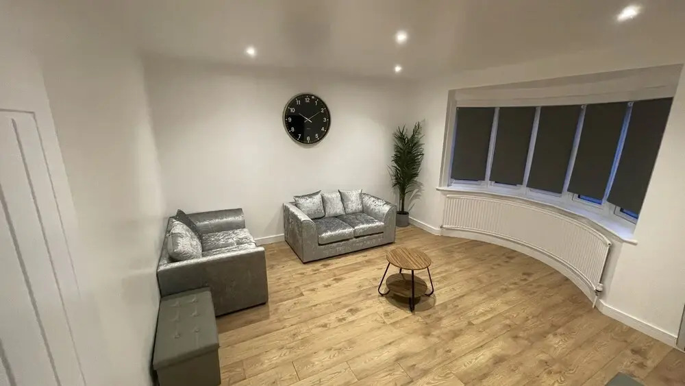 Beautiful 6 Bed House in Bexleyheath