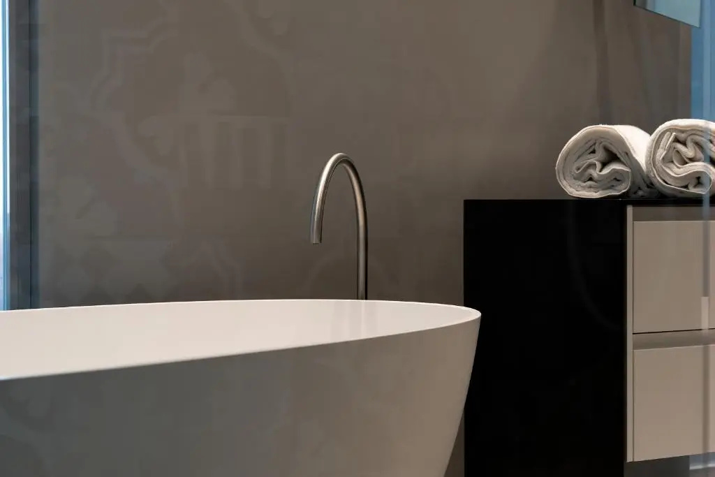 PICCOLA MAESTA boutique rooms
