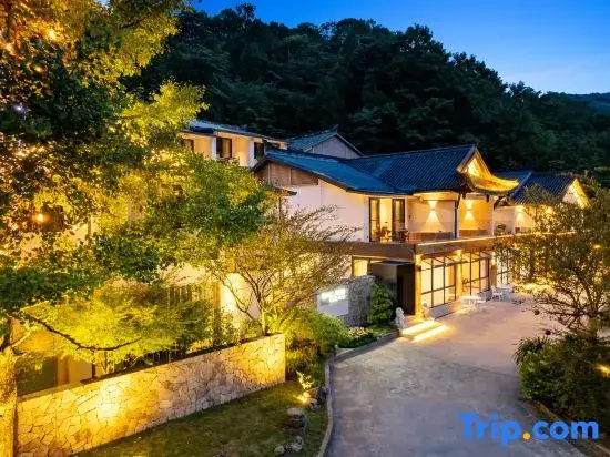 Qingcheng Mountain Zixuan Mountain Land Designer Villa (Qingcheng Houshan Tai'an Ancient Town)