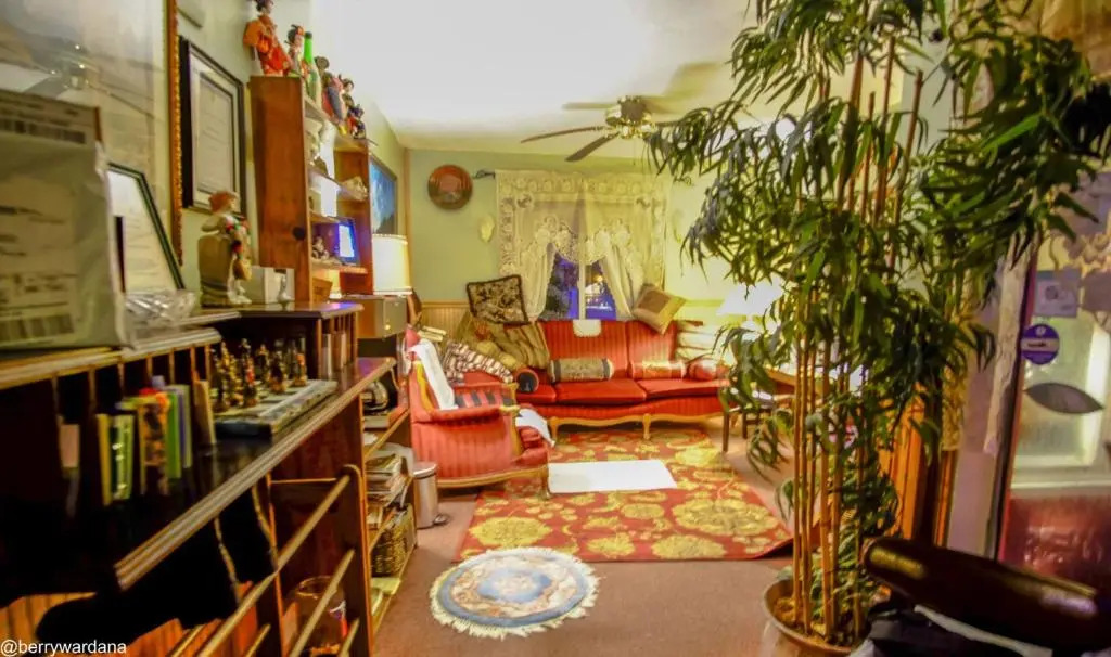 Billies Backpackers Hostel